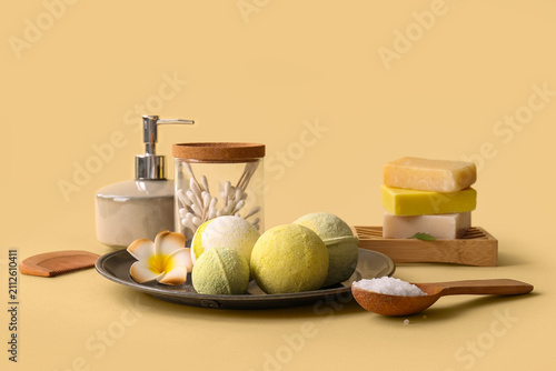 Composition with tray, bath...