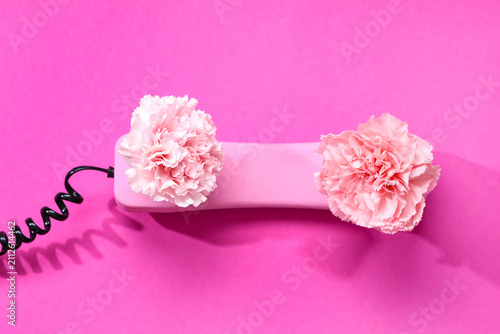 Retro telephone handset wit...