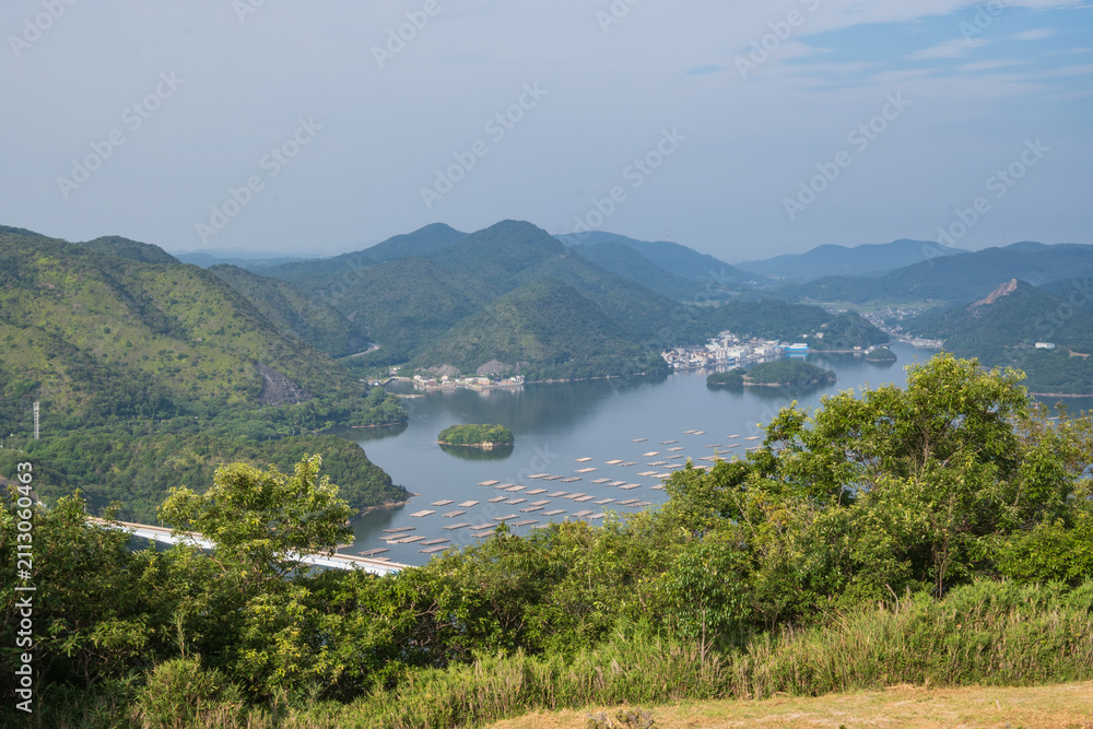 Obraz premium 日本の岡山県備前市の夕立受山の美しい風景