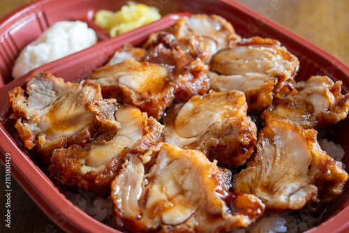 日本の岡山県のとても美味しいとりめし
