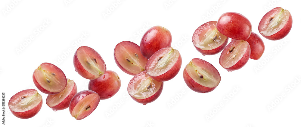 Obraz premium Sliced red grapes floating isolated on transparent background