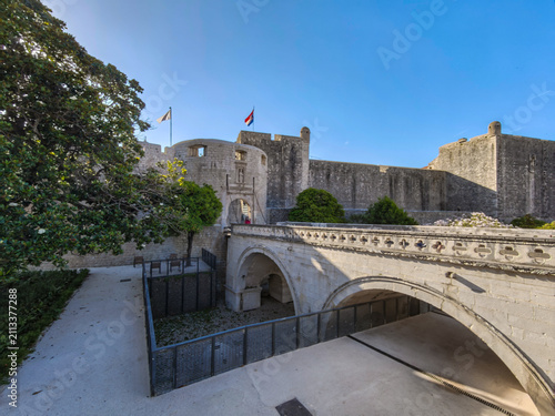 Historic Pile Gate Entrance to Dubrovnik Old Town Featuring Ancient Stone Fortifications and Architecture
