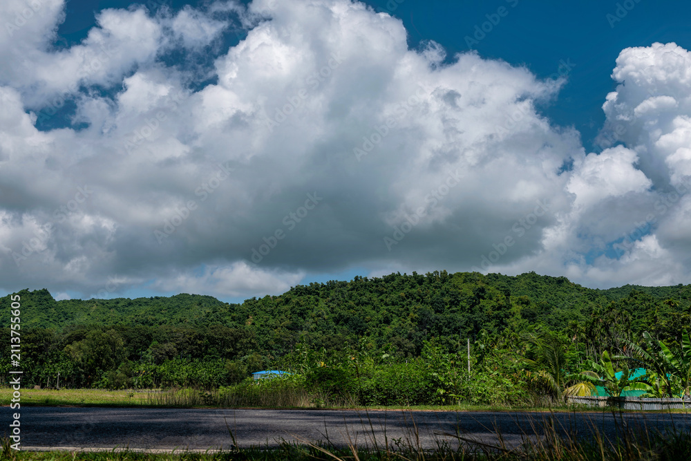 Fototapeta premium clouds over the river