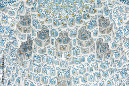 Konstfotografi Beautiful decorations on entrance to Guri Amirs mausoleum in Samarkand, Uzbekistan