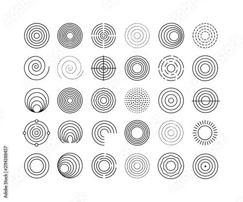 Concentric Circle Geometry line icon set, 30 clean outline icons showing concentric rings, ripple circles, halftone round marks, spiral waves, radial targets, optical rings, geometric tunnels, modern