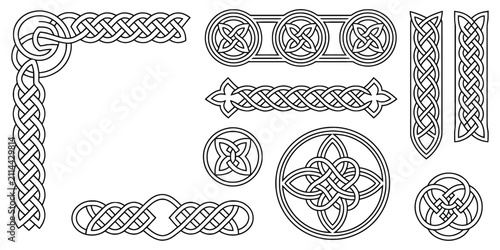 Bild auf Leinwand Celtic graphic elements featuring intricate knotwork ornaments, trinity symbols, and interlaced braid motifs in medieval vector style for logo design