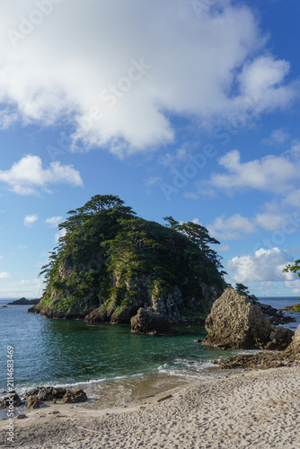 Fotografía 砂浜と小島