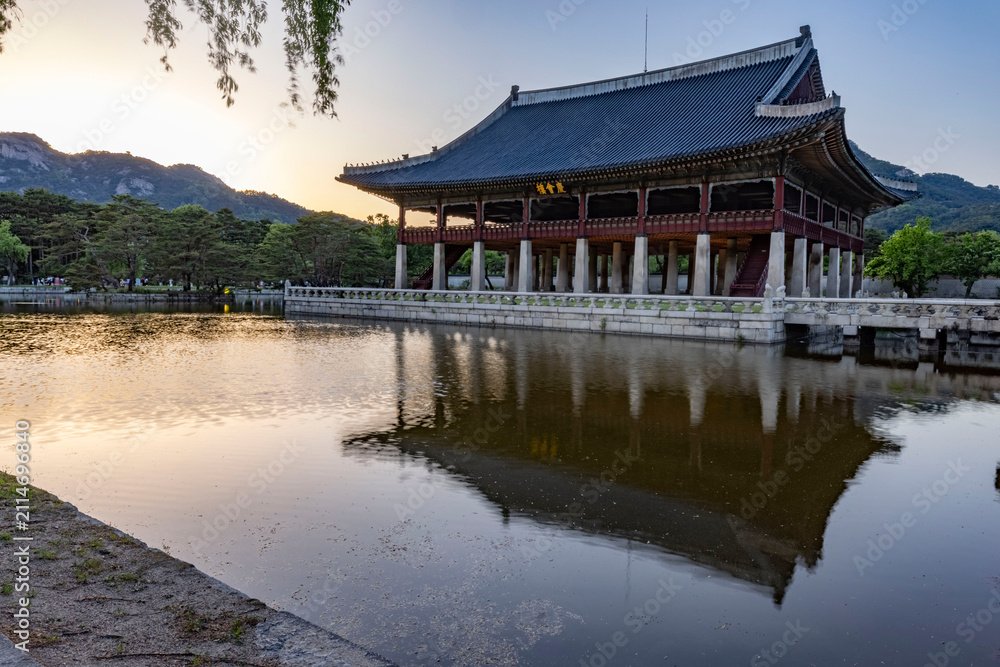Obraz premium 경회루