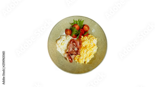 Cuadro en lienzo Breakfast platter with scrambled eggs sautéed mushrooms and roasted tomatoes sau