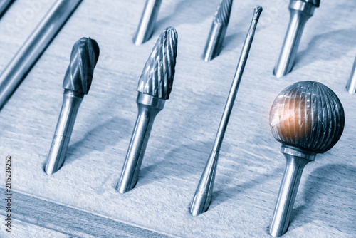 Cuadro en lienzo industrial drilling milling metal cutting tool with carbide cutter insert in workshop