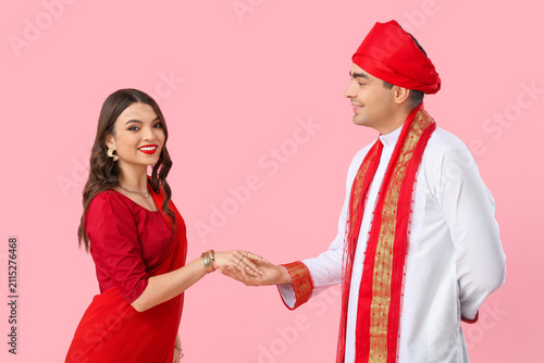 Beautiful Indian couple dan...