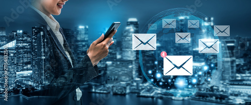 An email inbox with a new message notification alert. A concept of digital communication, correspondence, and unread electronic mail. Motif