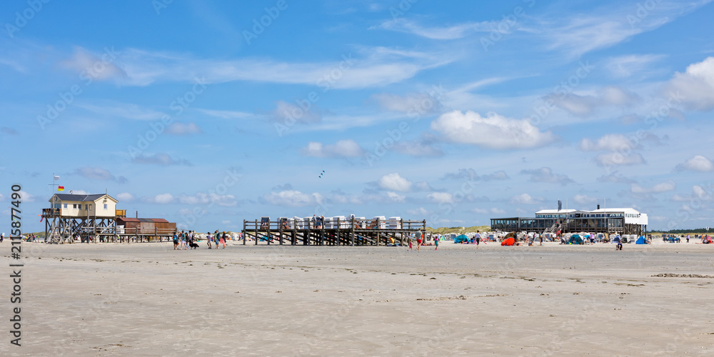 Fototapeta premium Beach scene panorama at Sankt Peter-Ording, Germany