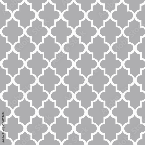 Light gray Moroccan quatrefoil seamless pattern with crisp white outlines. Modern geometric repeating background for wallpaper, fabric, textiles, wrapping paper, branding, packaging, surface design