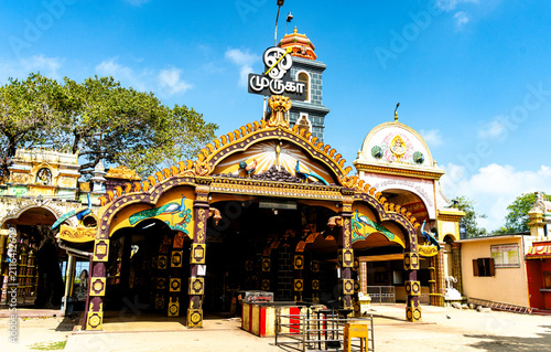 Canvas Print « Selvasannithi Murugan Temple – Un joyau de l’architecture hindoue à Jaffna, Sr