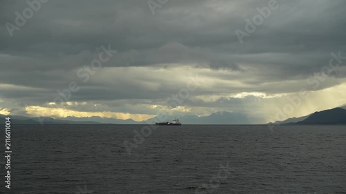 ushuaia ciudad Patagonia argentina barco mar paisajes fin del mundo