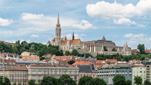 Картината върху платно Wide panorama of Castle Hill with Matthias Church spire and Fisherman's Bastion