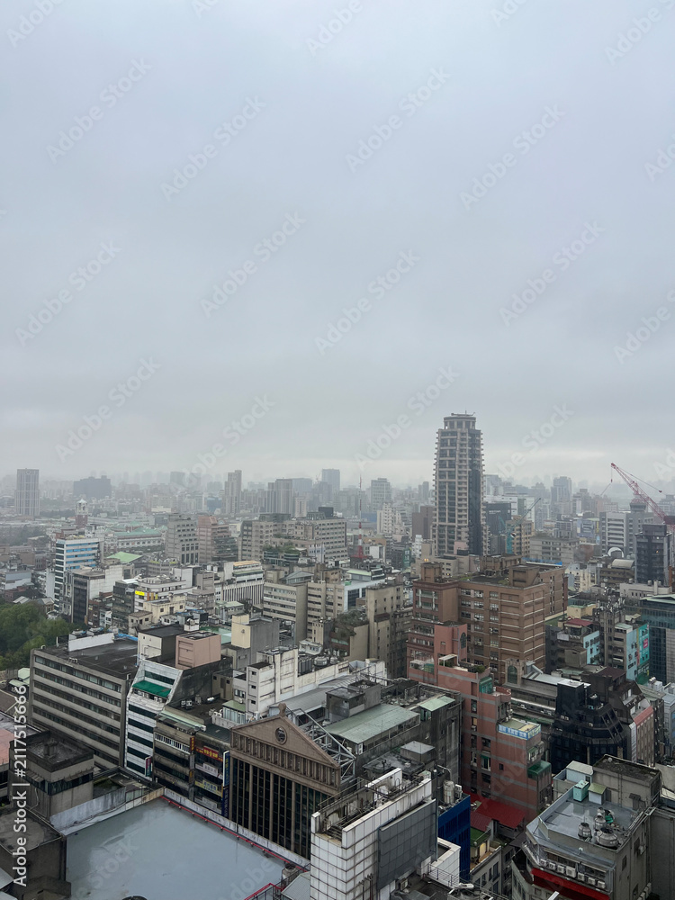Fototapeta premium Morning Mist Over Taipei City, Taiwan