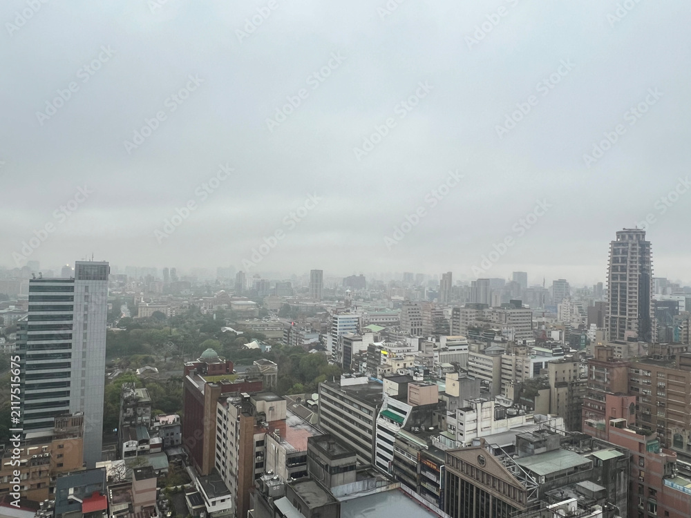 Fototapeta premium Morning Mist Over Taipei City, Taiwan