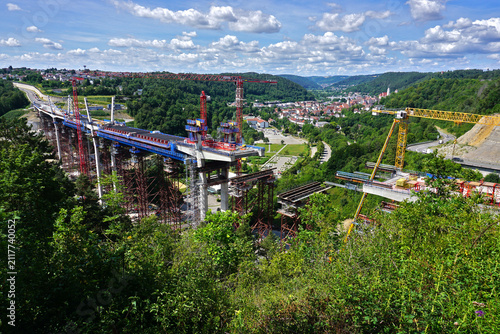 Foto Horb am Neckar; Bau der Hochbrücke über das Neckartal; Baden Württemberg; Deutsc