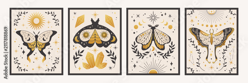 Foto Celestial moth with magic symbols in bohemian tattoo vector style