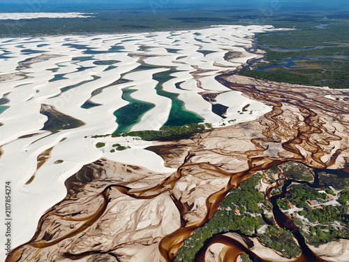 Lençóis Maranhenses – color contrast between the dunes and lagoons in Lençóis Maranhenses National Park