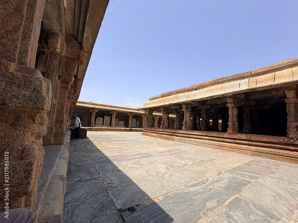 Obraz premium Ancient temple from Bangalore