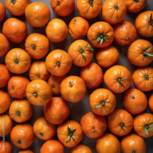 Fresh organic tangerines wi...