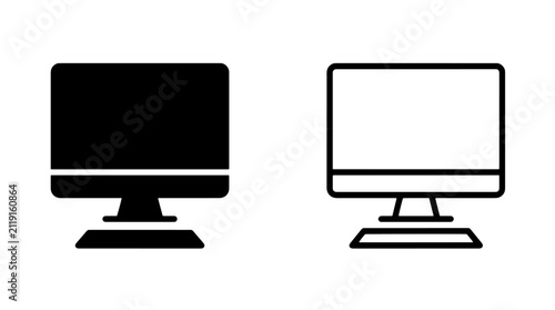Foto Modern desktop computer workstation setup flat vector icon