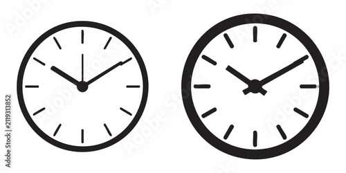 Bild auf Leinwand Collection of simple wall clock faces showing different time settings for office or home interior