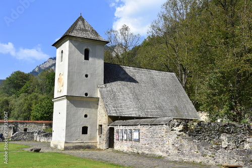 Czerwony Klasztor, Pieniny, Słowacja, Pieniński Park Narodowy, Europa, kompleks klasztorny, budowla sakralna 