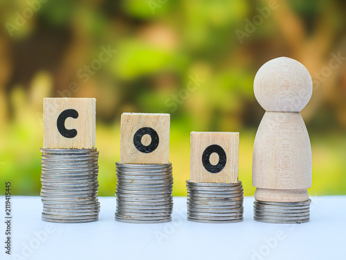 Foto Chief Operating Officer (COO) business concept represented by wooden alphabet bl