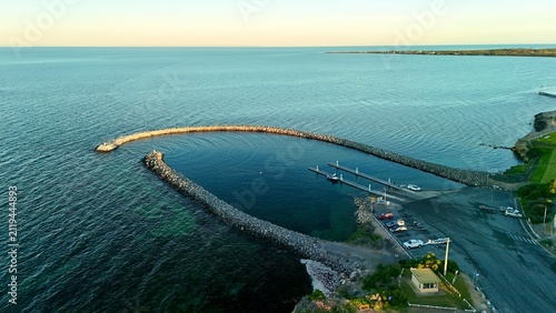 Картината върху платно Edithburgh, Yorke Peninsula, South Australia – 4K aerial drone views of marina,