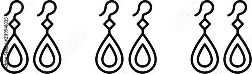 Obraz na płótnie Teardrop dangle earring outline vector icon set, classic fashion jewelry line ar