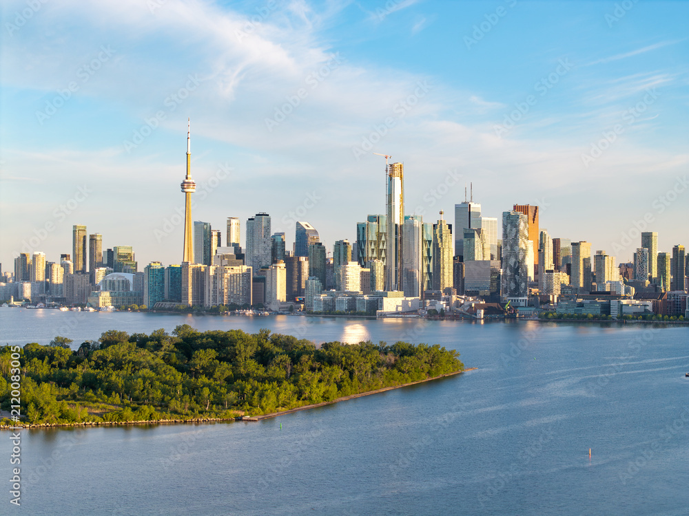 Fototapeta premium Sunlit downtown Toronto architecture from the harbour