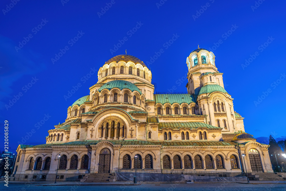 Fototapeta premium Alexander Nevsky Cathedral at sunset in Sofia, Bulgaria.