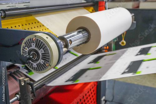 Panoramic View of Automatic Conveying and Paper Collecting Production Line for Corrugated Cartons