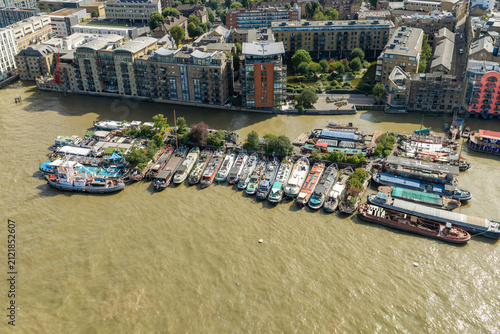 Canvas Print Narrowboats Moored at the Poplar Dock Marina Near the River Thames in London Cit