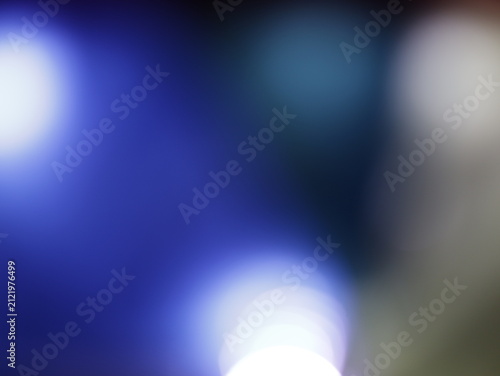Foto Una toma de cerca de una fondo abstracto de luces de navidad de diferentes colores en la oscuridad
