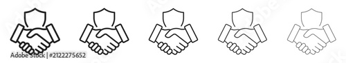 Foto handshake shield line icon set