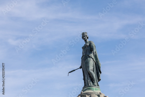 Colonne de la Déesse sur la place de Lille