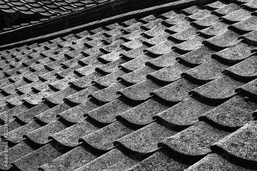 Foto Japanese Roof Tiles on Seto Inland Sea Island