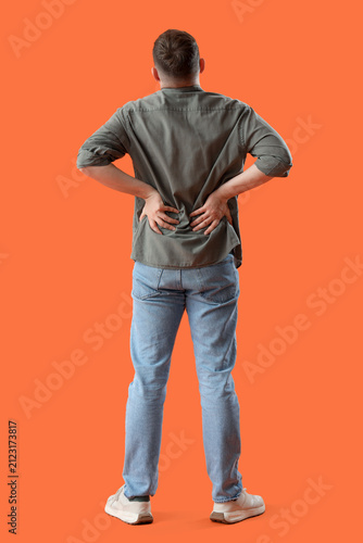 Young man suffering from ba...