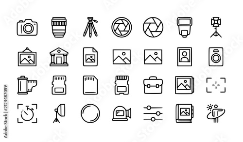 Foto Set of hand drawn photography and videography icons including camera equipment a