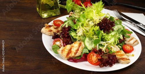 Fresh Mixed Salad with grilled Chicken - Panorama