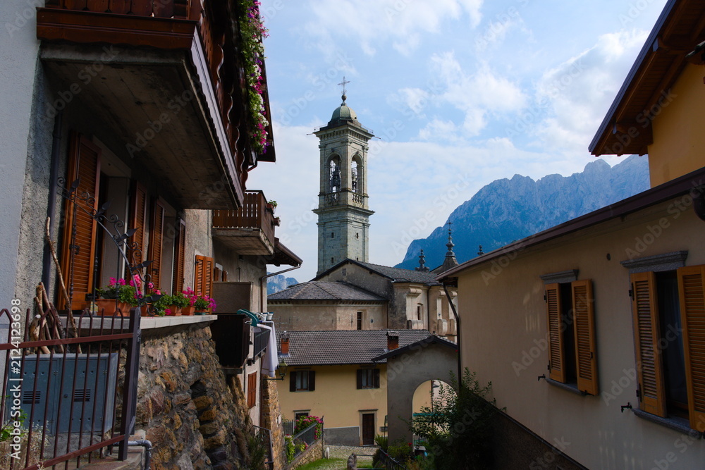 Fototapeta premium old town in the alps