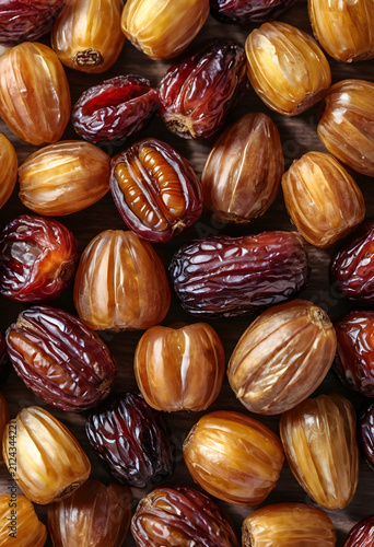 Dried dates and raisins clo...