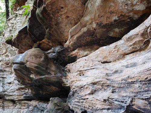 Konstfotografi Eroded sandstone overhang at Pha Li Waterfall in Thailand