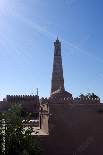 Minaret Islam Khodja à Khiva, Ouzbékistan,
