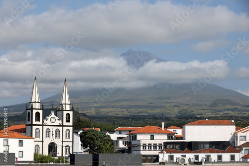 Bild auf Leinwand View of the Church of Saint Mary Magdalene on Pico Island, Azores, Portugal- Mou